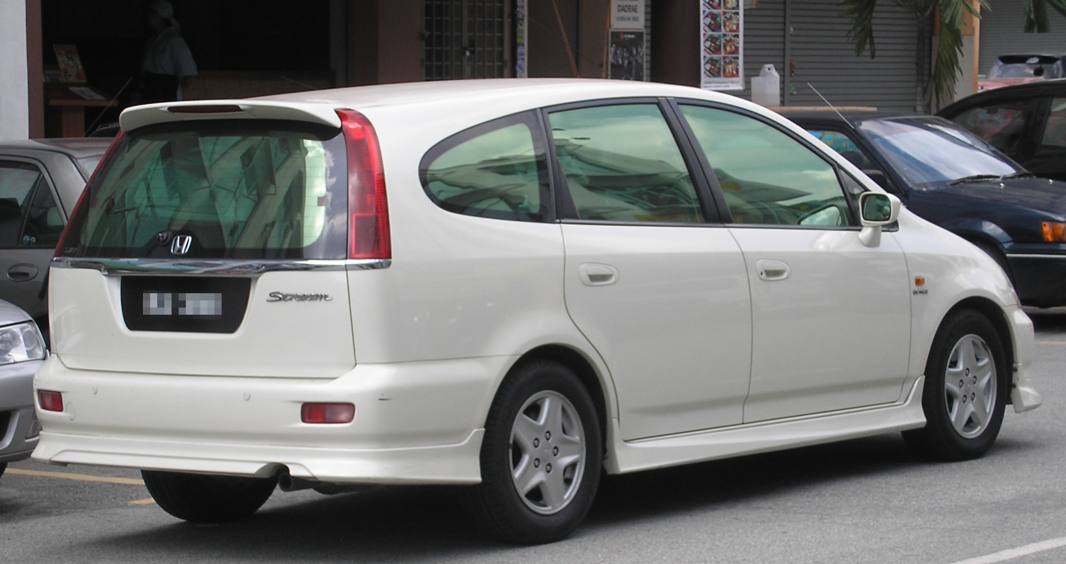 Honda Stream 2001