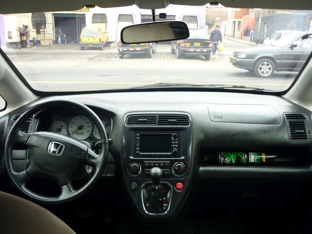 Honda Stream 2001