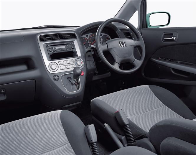 Honda Stream 2001