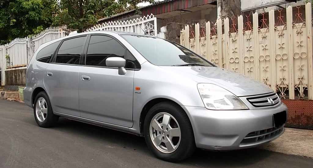 Honda Stream 2005