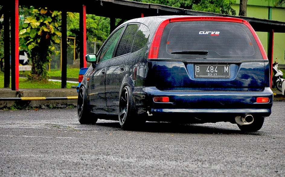 Honda Stream 2005