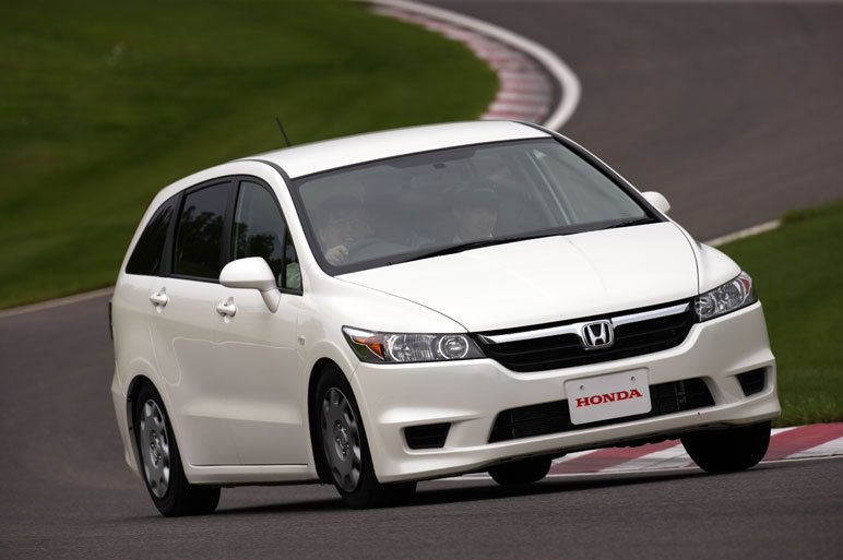 Honda Stream 2007