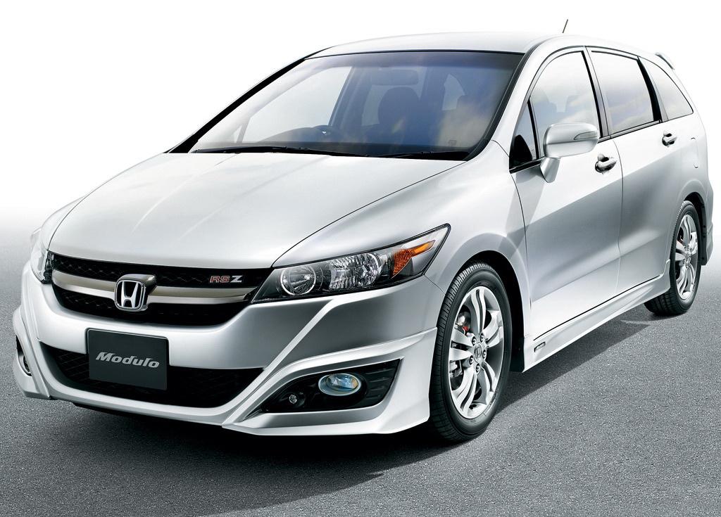 Honda Stream 2011