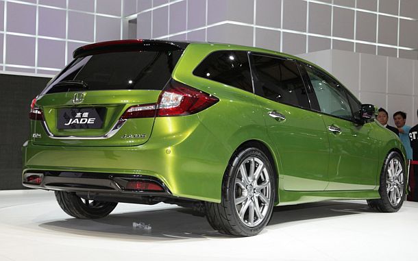 Honda Stream 2016