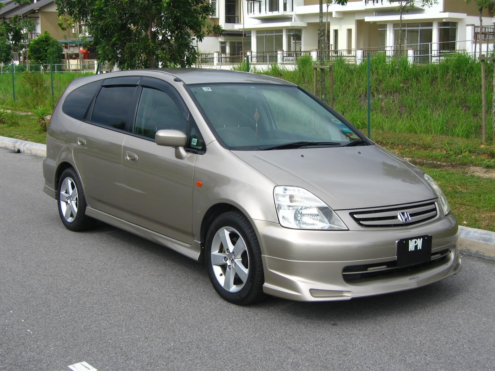 Honda Stream 4wd