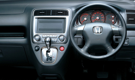 Honda Stream Absolute