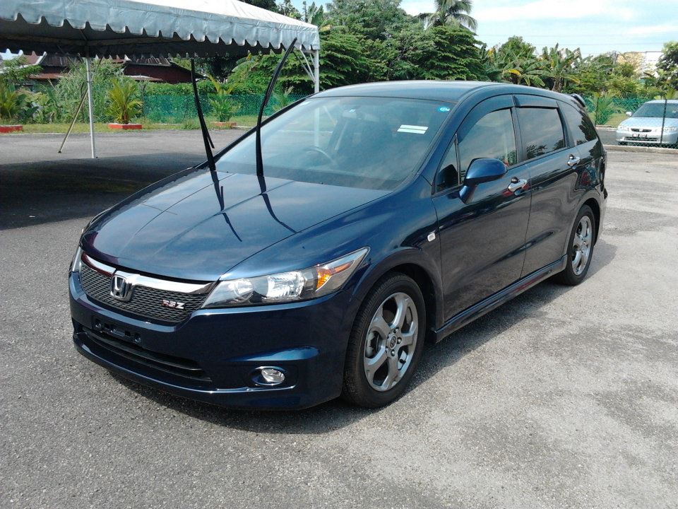 Honda Stream Rsz 1.8
