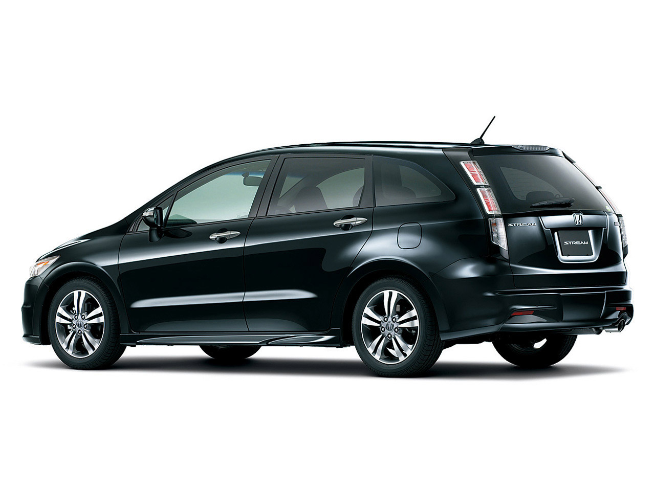 Honda Stream Rsz 1.8