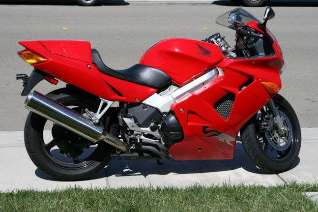 Honda Vfr 1999