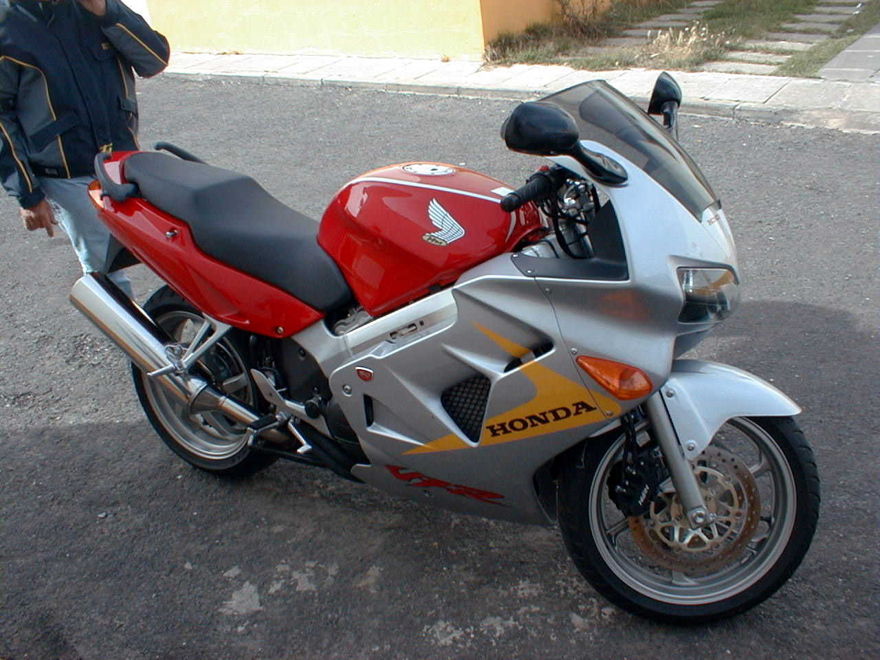 Honda Vfr 800 F1