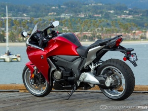 Honda Vfr F