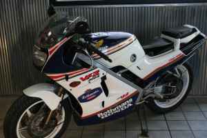 Honda Vfr Nc24
