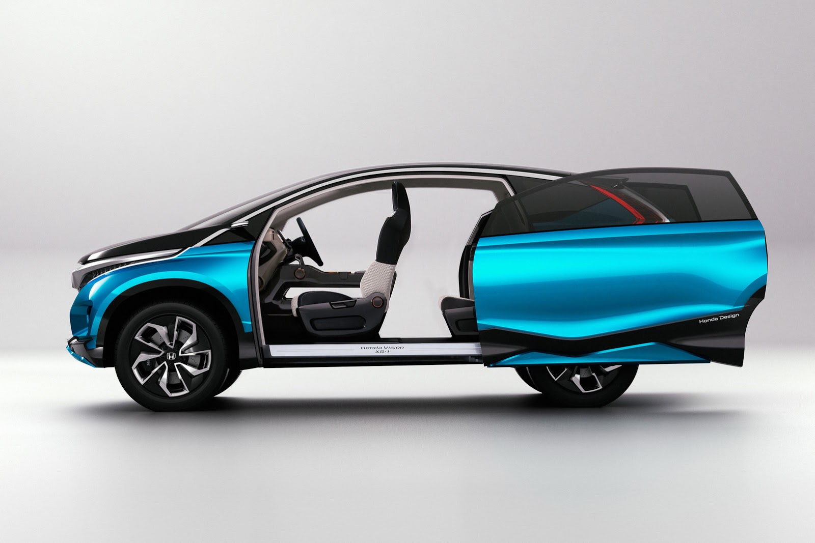 Honda Vision Xs 1