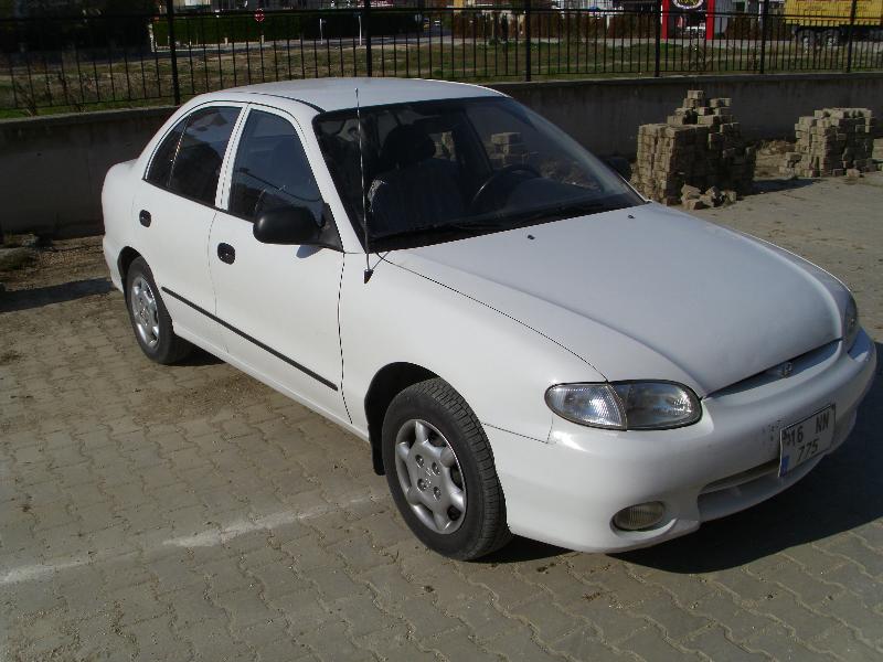 Hyundai Accent 1.3 Ls