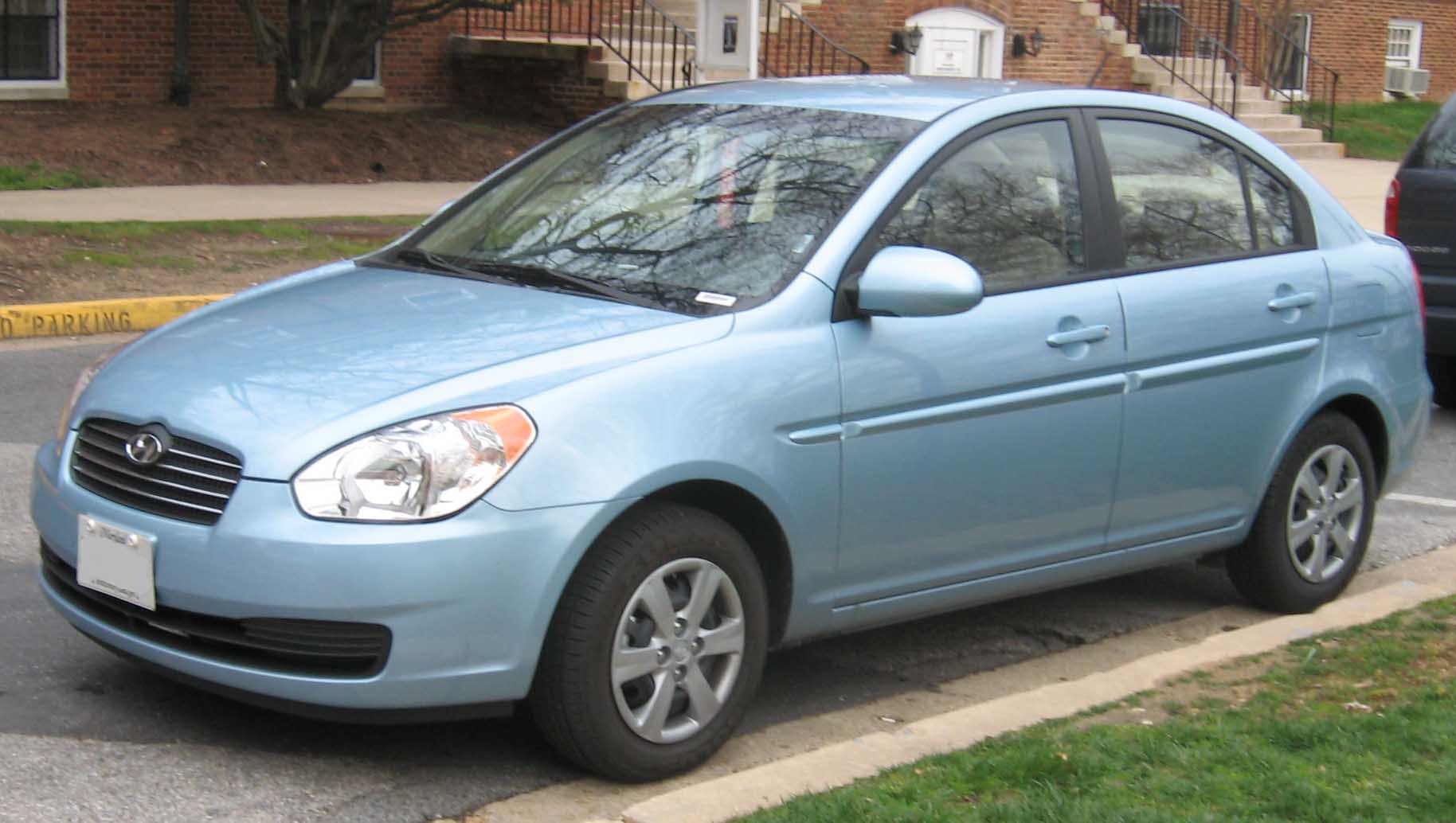 Hyundai Accent 15 Hyundai Accent 15