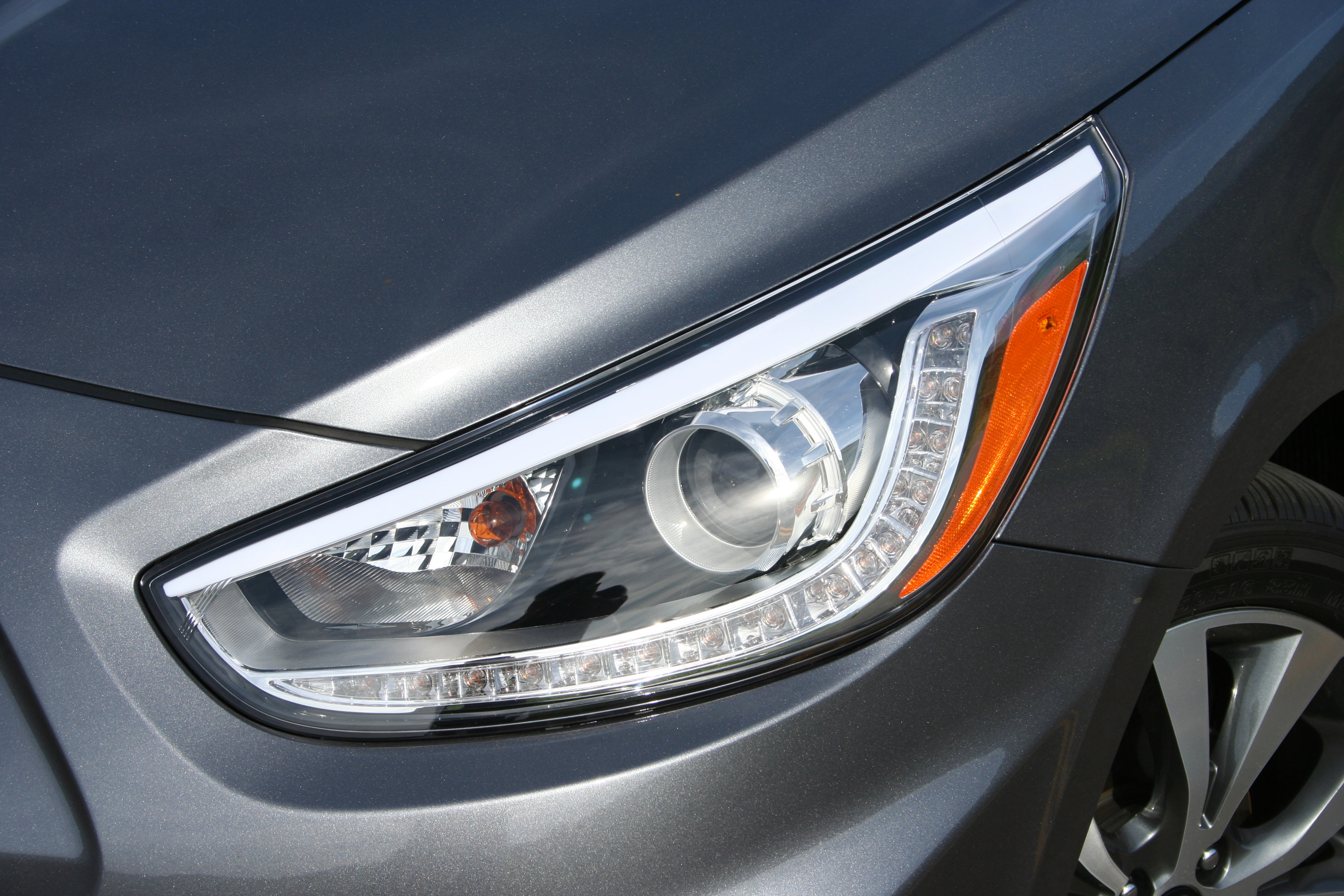 Hyundai Accent 16