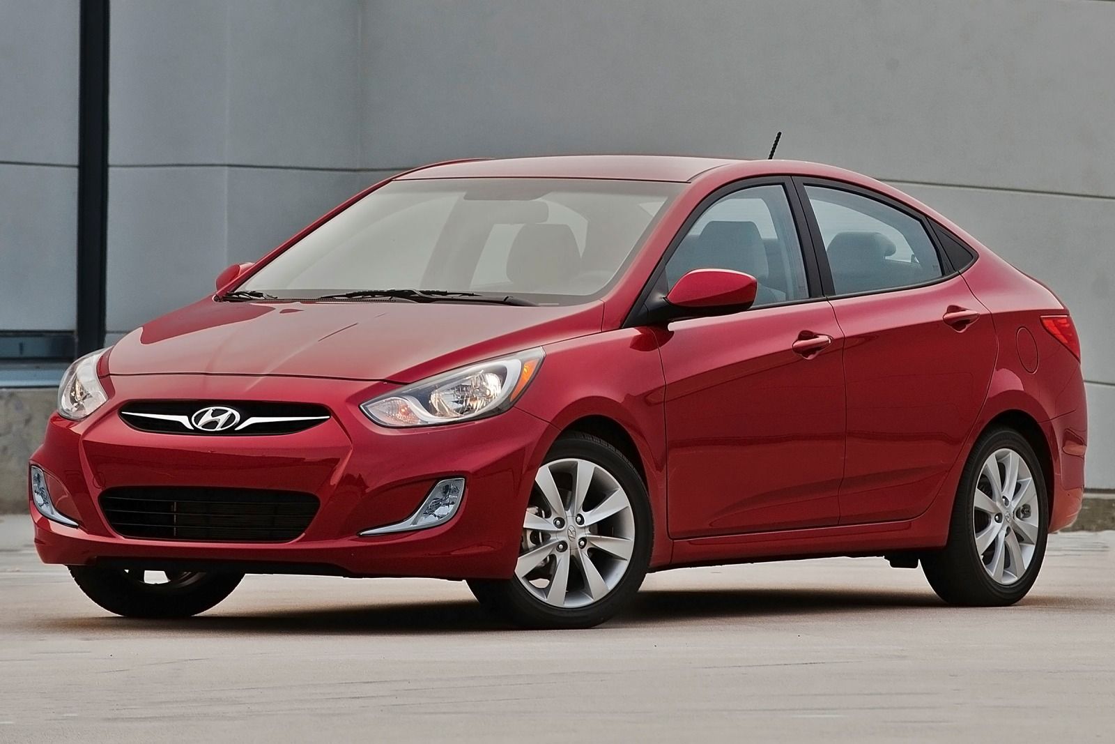 Hyundai Accent 2012