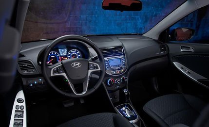 Hyundai Accent 2012