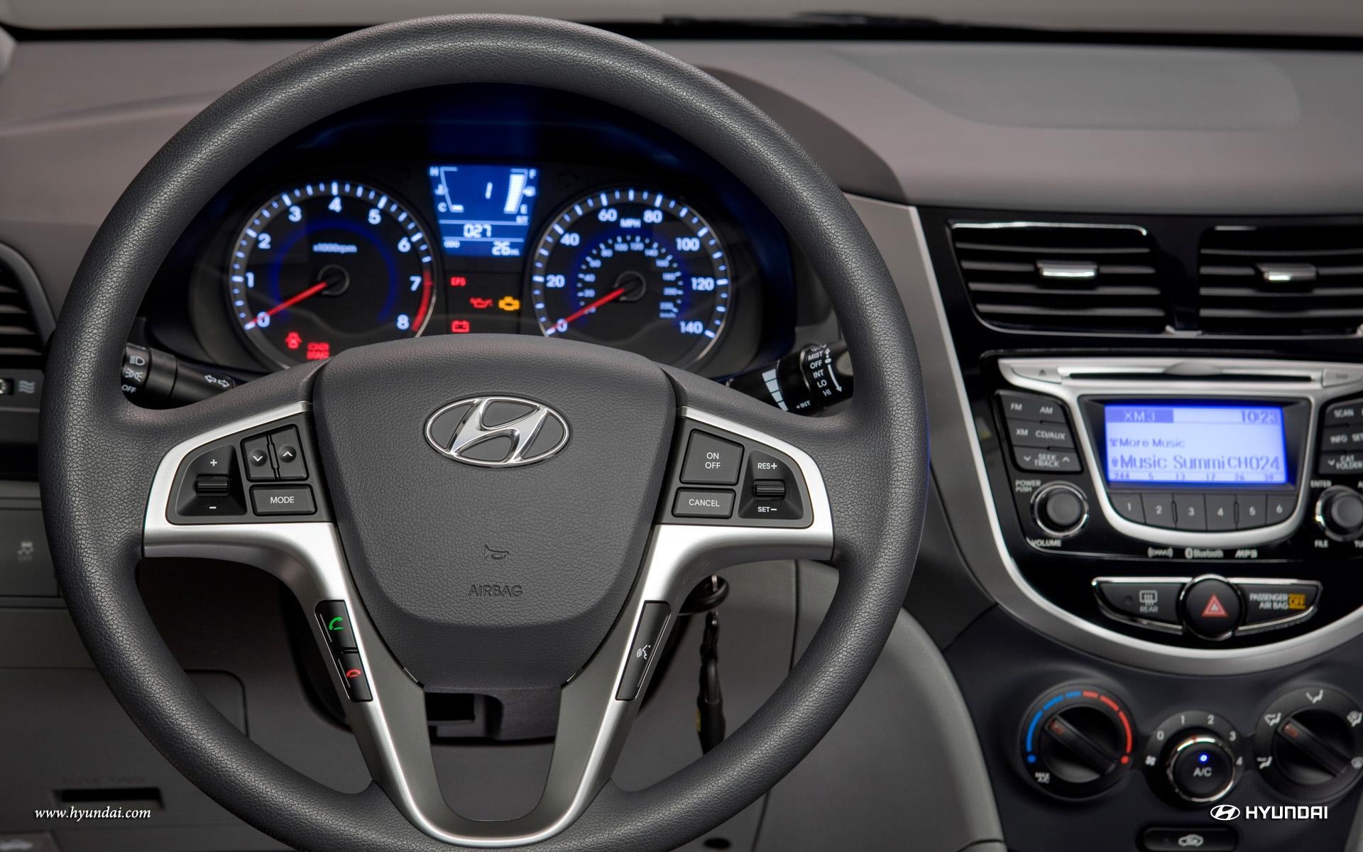 Hyundai Accent 2013