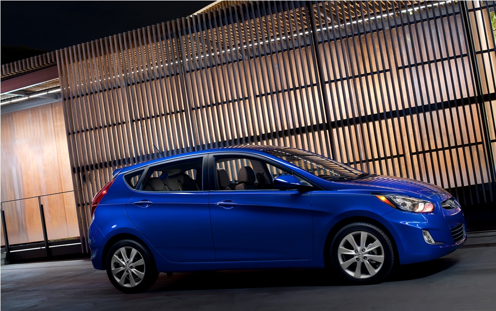 Hyundai Accent 3 Door Hatchback