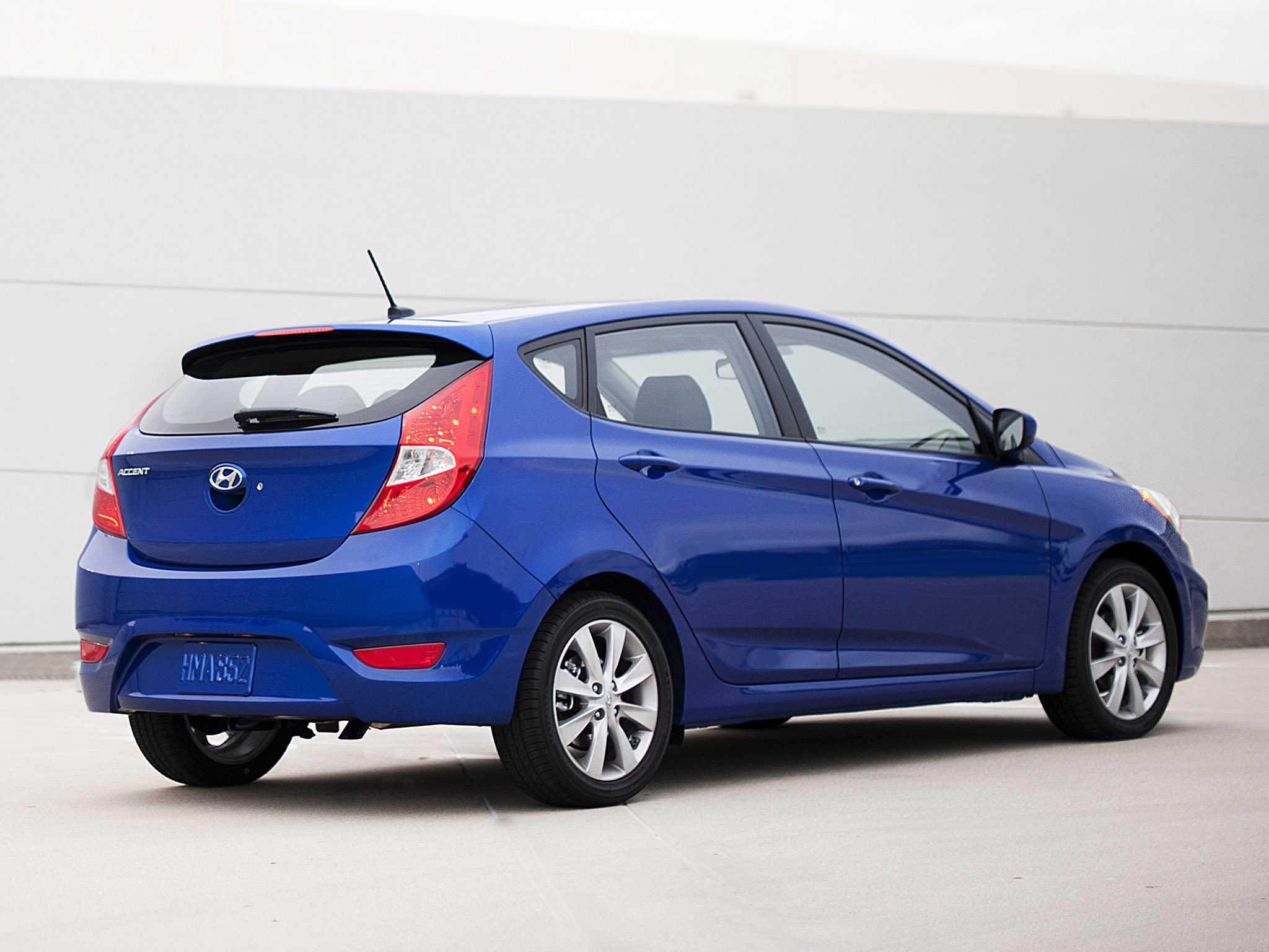 Hyundai Accent 5