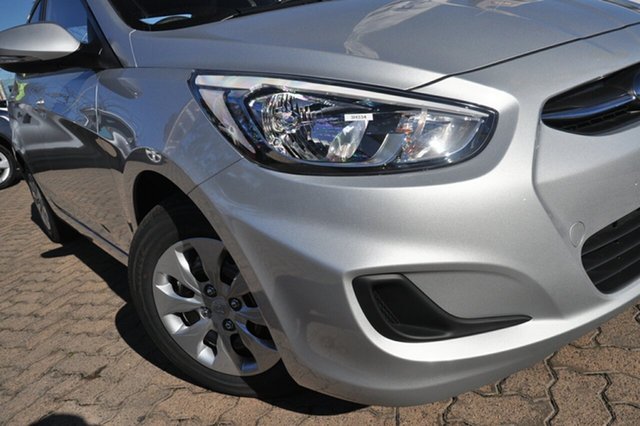 Hyundai Accent Active Sedan