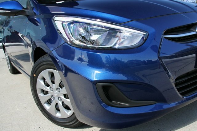 Hyundai Accent Dazzling Blue
