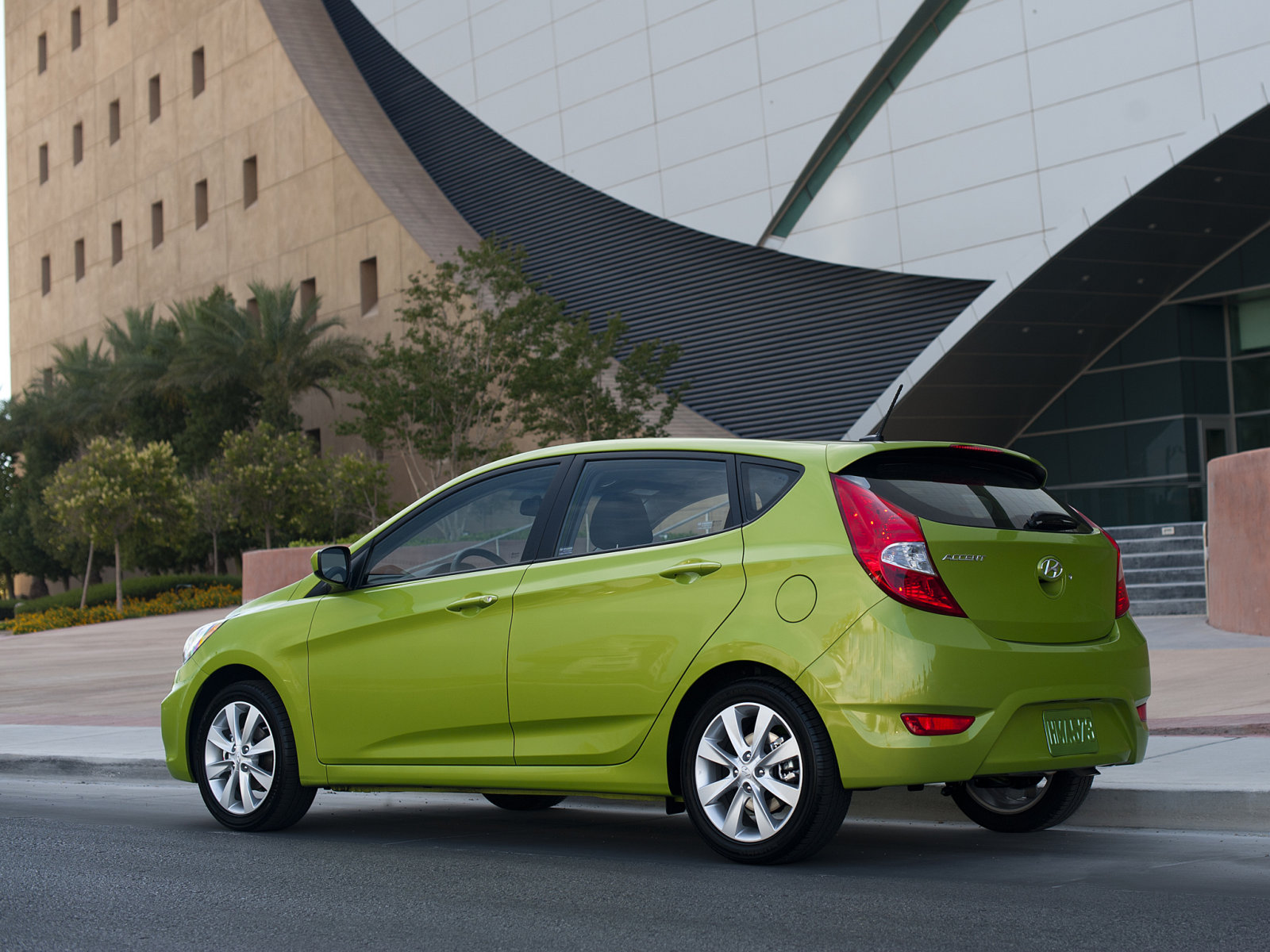 Hyundai Accent Green