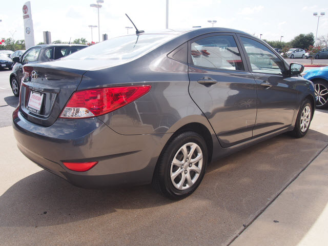 Hyundai Accent Grey