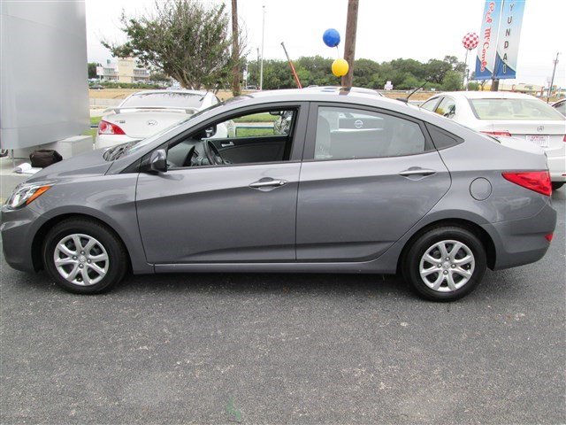 Hyundai Accent Grey