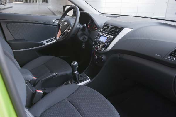 Hyundai Accent Hatchback 2012