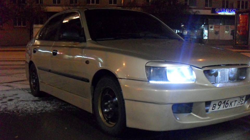 Hyundai Accent Jdm