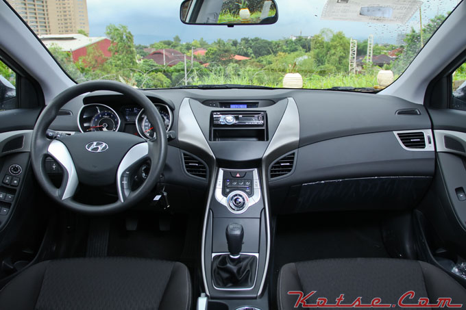 Hyundai Accent Mt