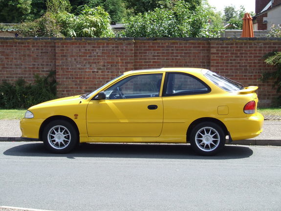 Hyundai Accent Mvi