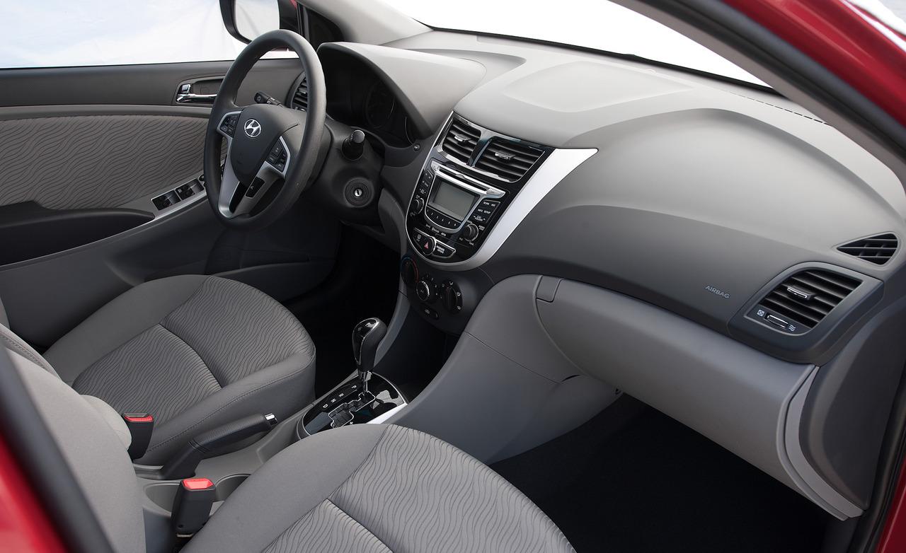 Hyundai Accent Sedan 2014