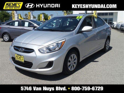Hyundai Accent Van