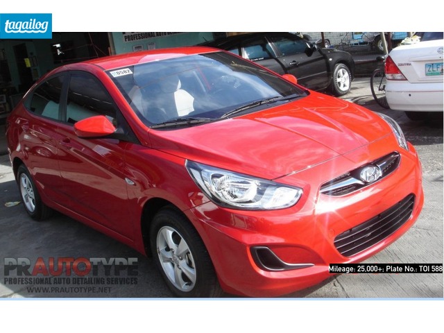 Hyundai Accent Veloster Red