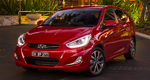 Hyundai Accent Veloster Red