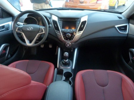 Hyundai Accent Veloster Red