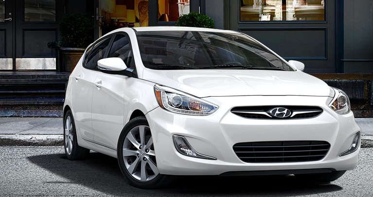 Hyundai Accent White 2015