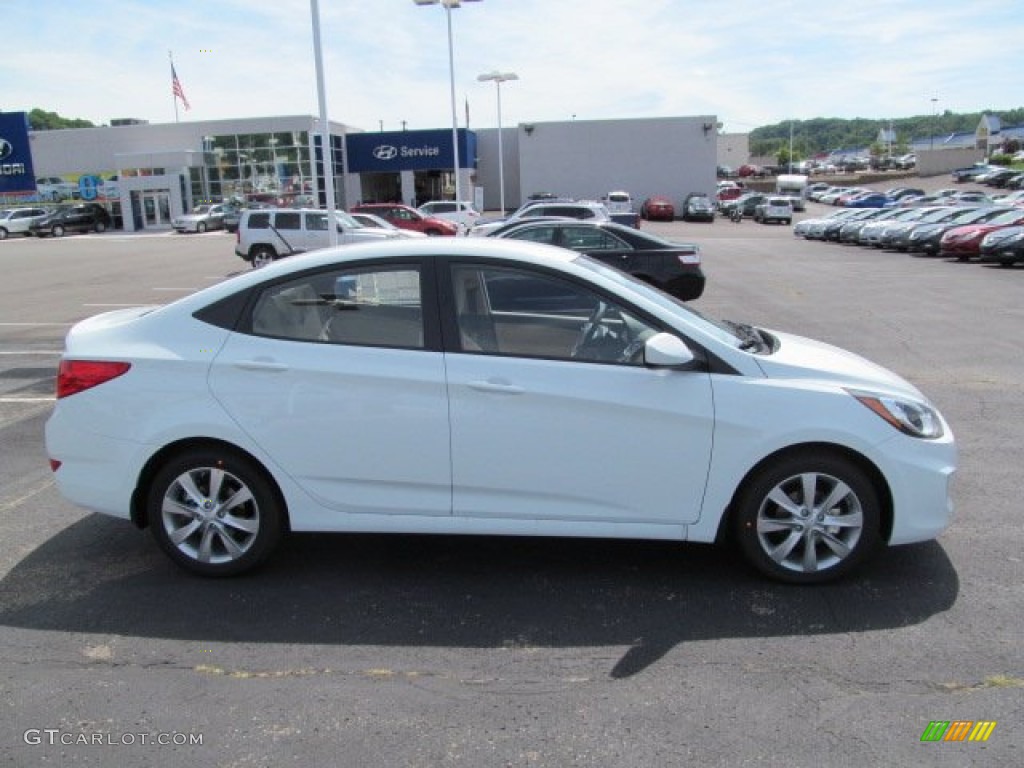 Hyundai Accent White