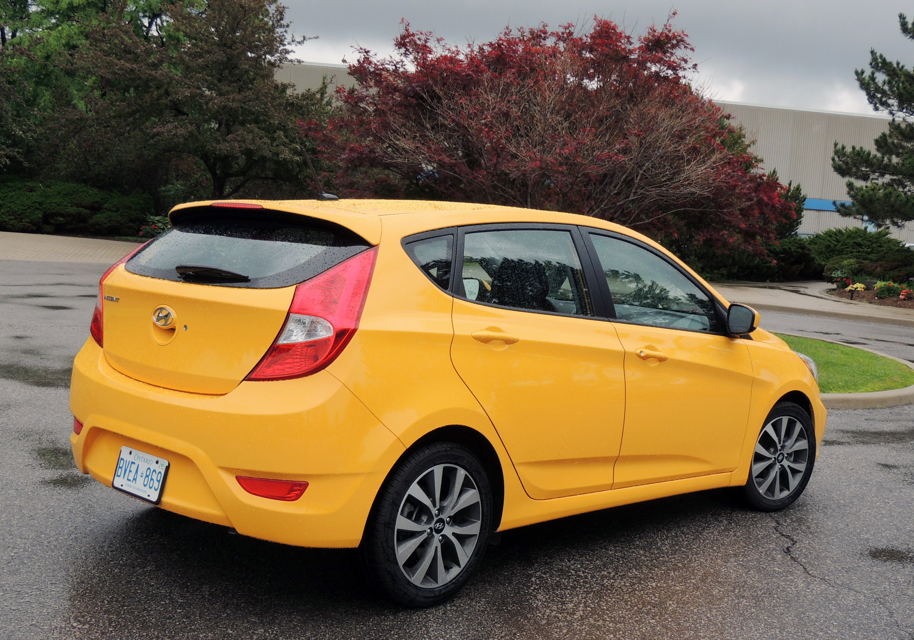 Hyundai Accent Yellow