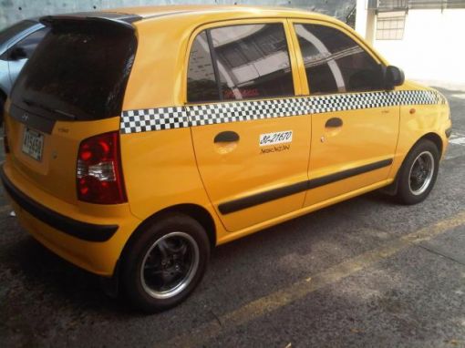 Hyundai Atos Amarillo