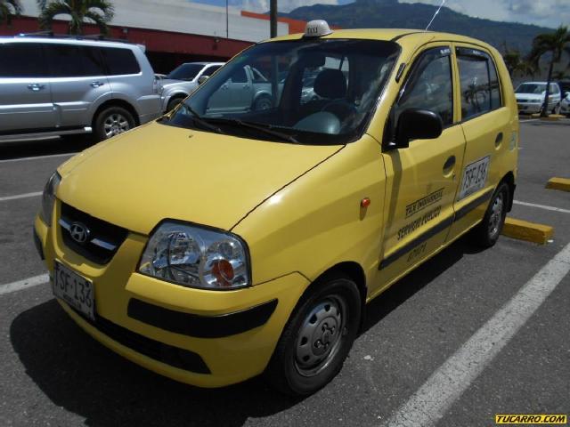 Hyundai Atos Amarillo