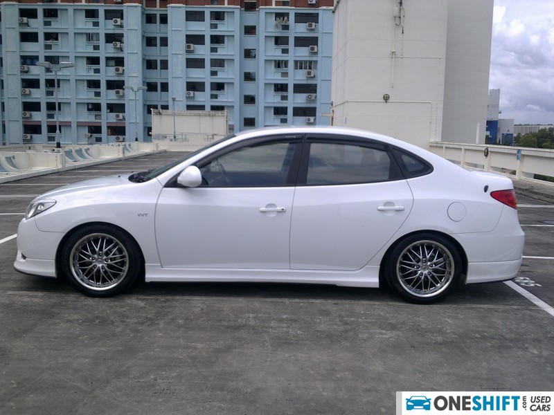 Hyundai Avante 2009