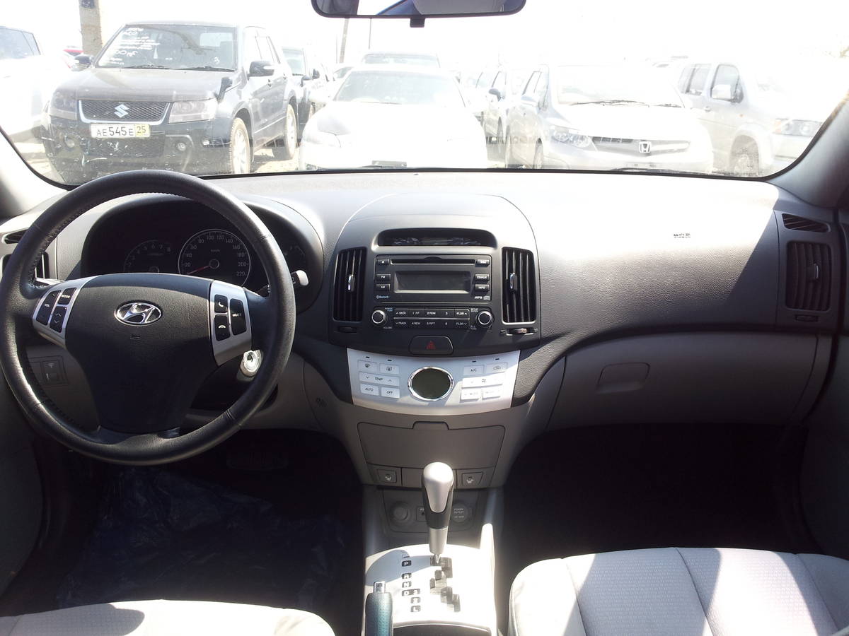 Hyundai Avante 2010