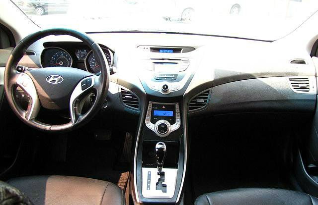 Hyundai Avante Gdi