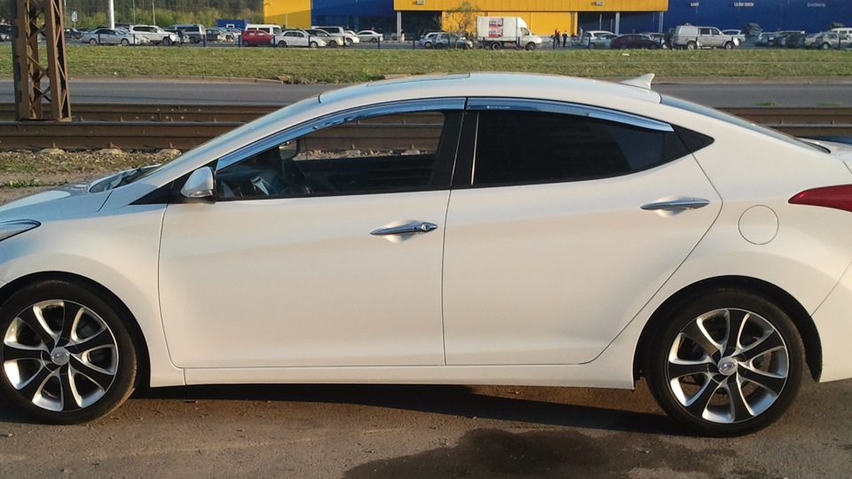 Hyundai Avante M16 Gdi
