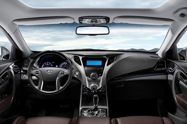 Hyundai Azera 2015