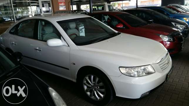Hyundai Azera 3.3._